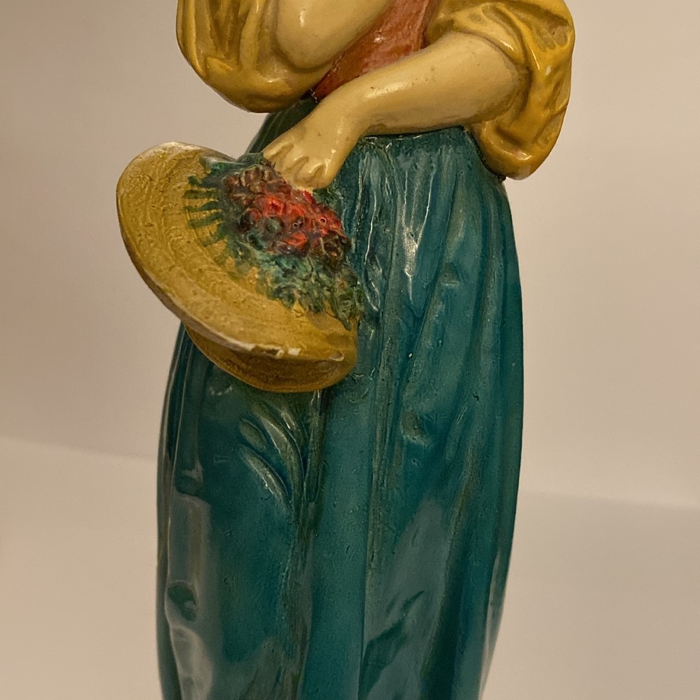 Vintage Borghese Chalkware Pair of Matching Boy & Girl Figurines - Picture 8 of 16